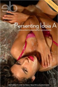  EroticBeauty: Idoia A - Presenting 